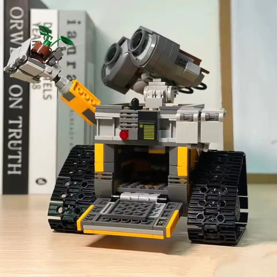Wall - E Robot Building Set – 687 PCS Movie - Inspired Toy 6+ - STEM Building Toy by LULEGO