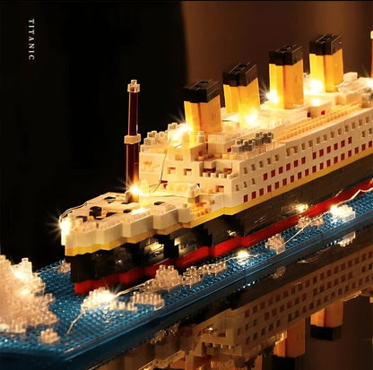 Titanic Ship – 1878 PCS Historical DIY Building Brick Set STEM building block toy by LOLIPOL